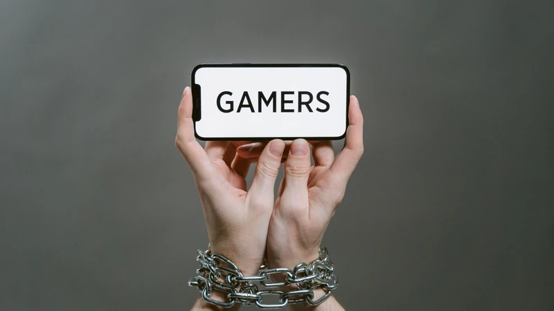 Xóa bớt các ứng dụng trò chơi giúp là biện pháp hỗ trợ cải thiện tình trạng nghiện game thực tế