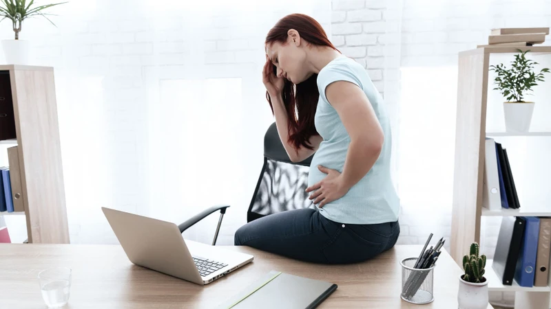 Một số dấu hiệu nguy hiểm khi mang thai tháng thứ 4​ mà mẹ cần lưu ý 2