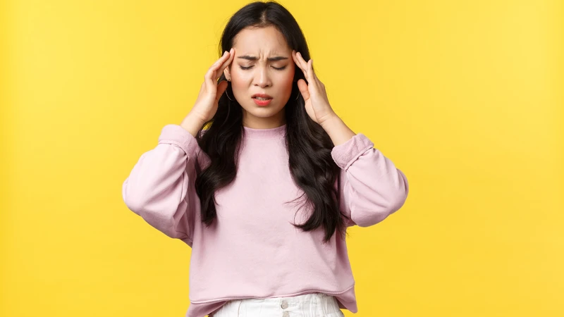 Khi thai ngoài tử cung bắt đầu thoái triển, cơ thể có thể hoa mắt và chóng mặt