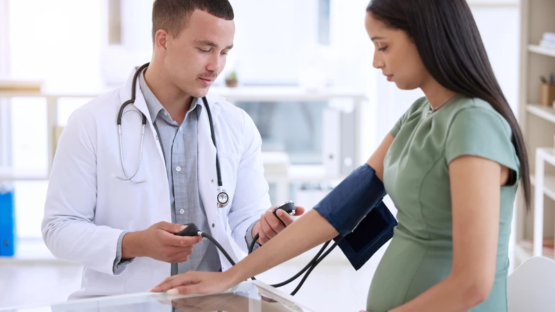 Khám thai định kỳ giúp phát hiện và xử trí tiền sản giật kịp thời