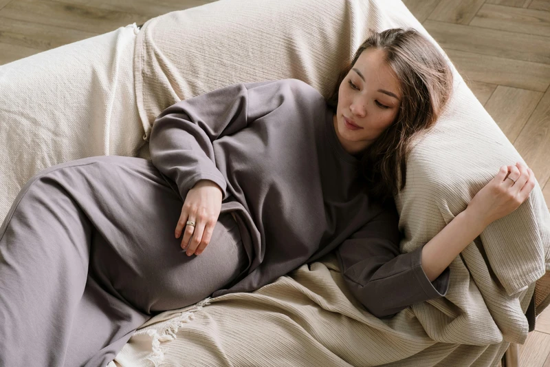 Đau lưng khi mang thai do nguyên nhân gì? Cách ngăn ngừa đau lưng cho mẹ bầu 3