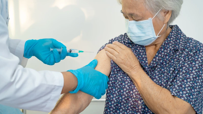 Đau mắt đỏ do virus và vi khuẩn khác nhau như thế nào? 4