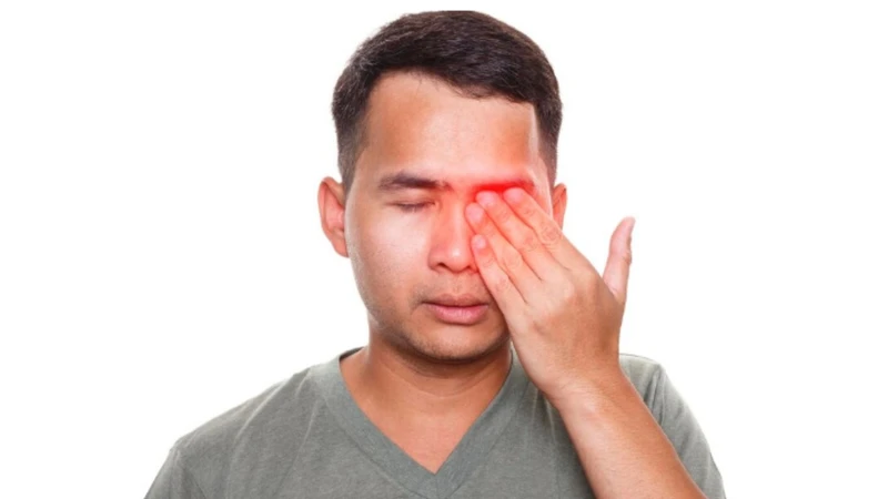 Đau mắt đỏ nên làm gì​? 1