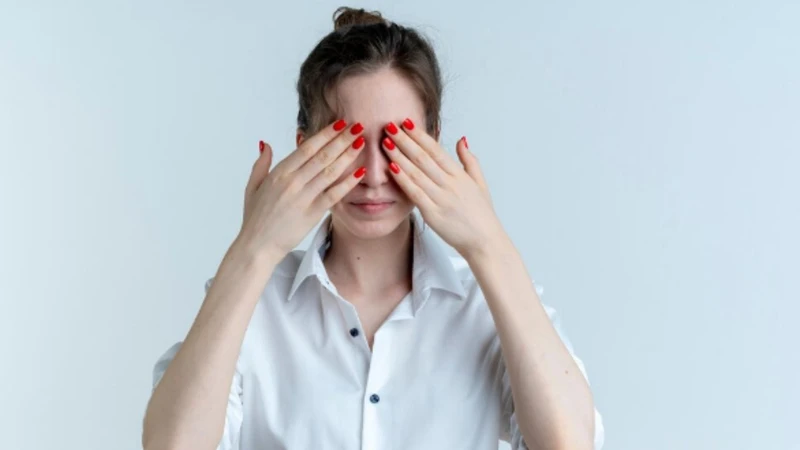 Đau mắt đỏ nên làm gì​? 3
