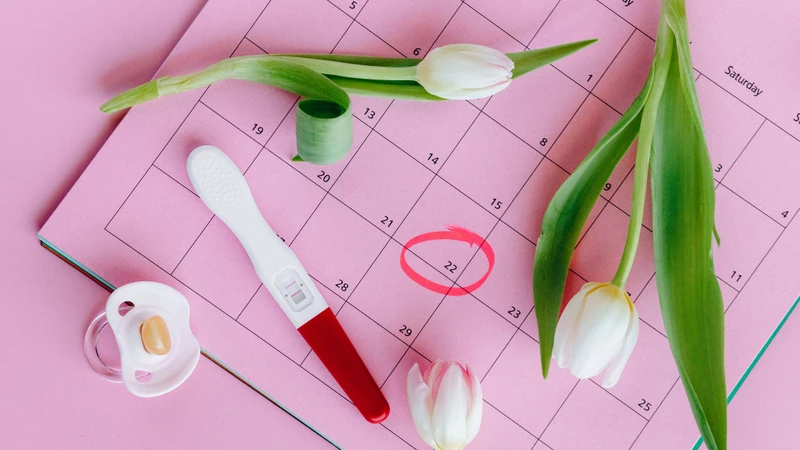 Phụ nữ trong kỳ kinh nguyệt thường bị đau nửa đầu kèm giật từng cơn nhiều hơn
