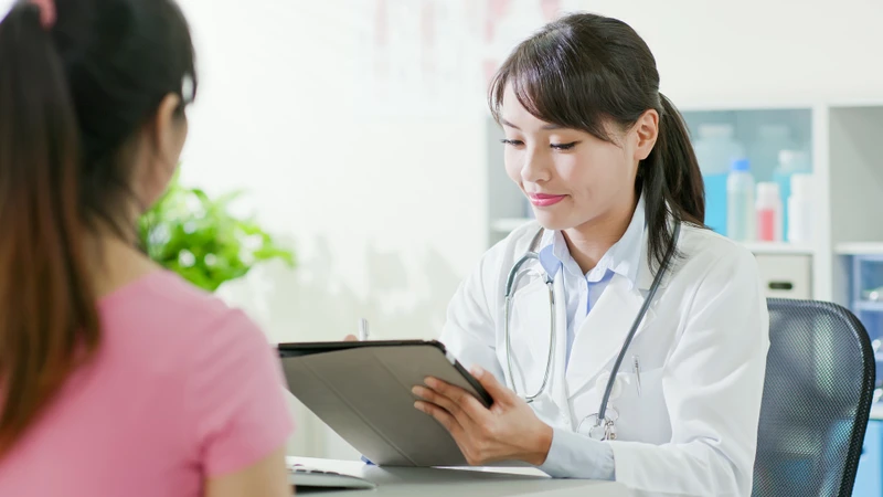 Nên tham khảo bác sĩ khi đầy hơi nghiêm trọng, kéo dài hoặc kèm đau bụng dữ dội