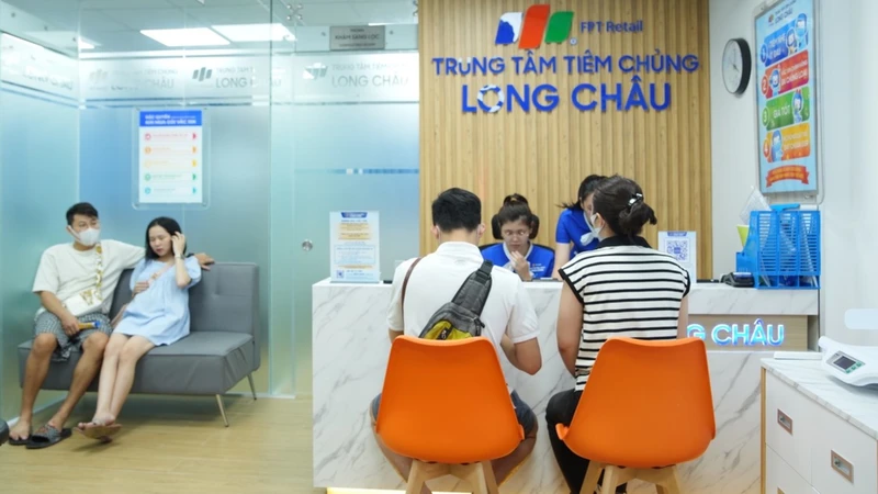di-ung-sau-tiem-vac-xin-la-nhu-the-nao-dau-la-bien-phap-xu-tri-phu-hop-1.png