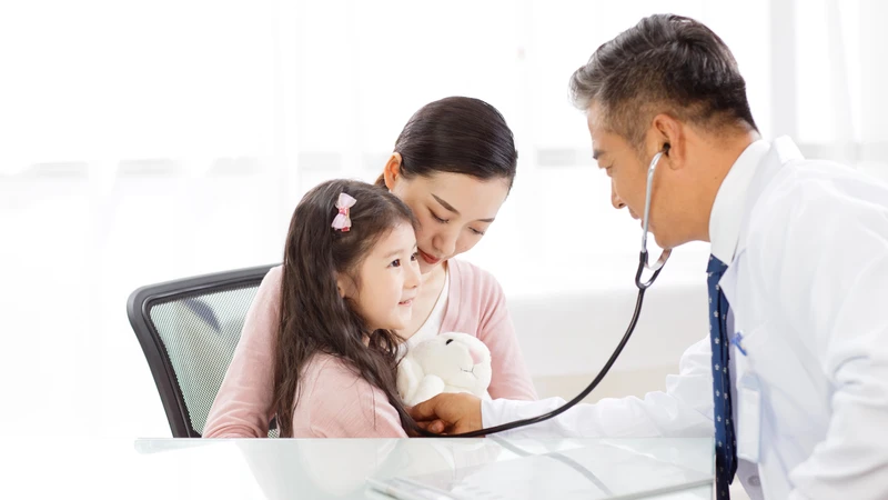 Khám sàng lọc trước tiêm giúp đánh giá tình trạng sức khỏe của trẻ