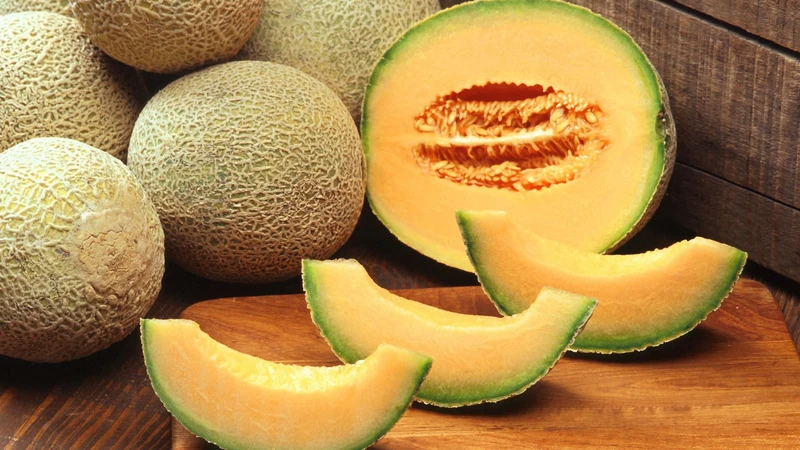 Dưa lưới chứa nhiều vitamin và khoáng chất thiết yếu cho cơ thể