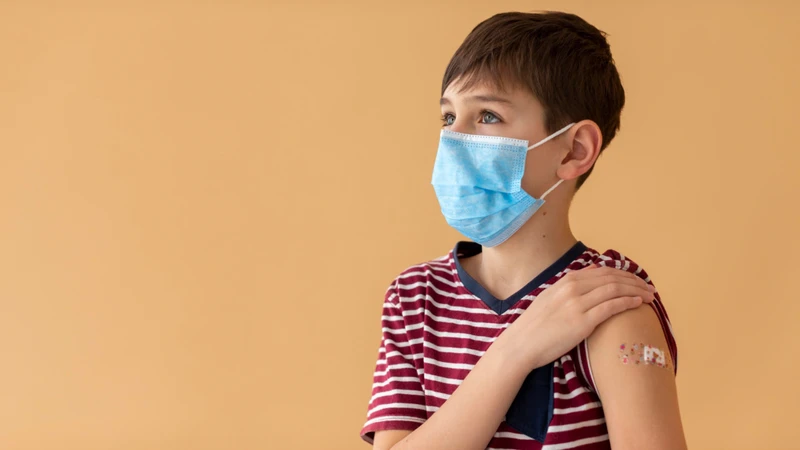Dưới 18 tuổi có được tiêm vắc xin không? Vai trò của vắc xin đối với trẻ dưới 18 tuổi 1