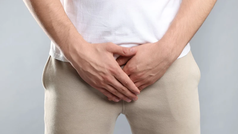 Dương vật bị sưng có thể là dấu hiệu cảnh báo viêm nhiễm dương vật