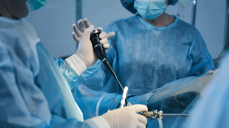 Gây tê tủy sống được chỉ định rộng rãi trong các phẫu thuật tiết niệu vùng bụng dưới và bộ phận sinh dục