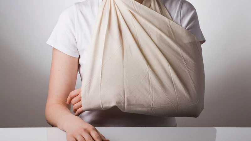 Gãy xương cánh tay bao lâu thì lành là thắc mắc được nhiều bệnh nhân quan tâm khi gặp phải chấn thương