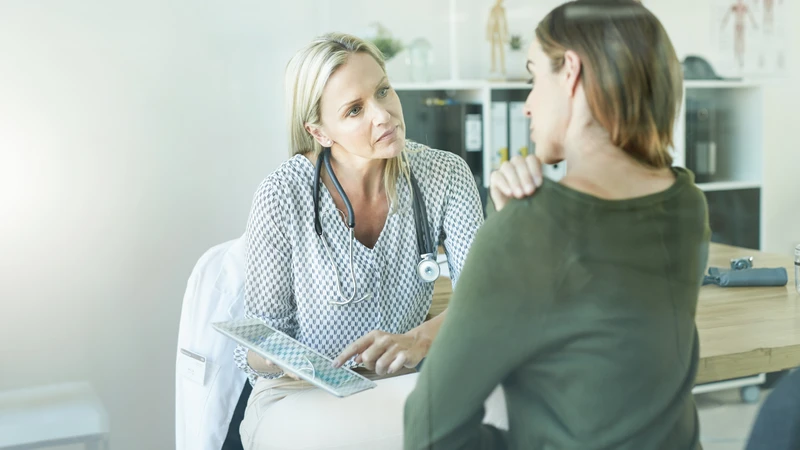 Thảo luận với bác sĩ về phương pháp điều trị là bước quan trọng