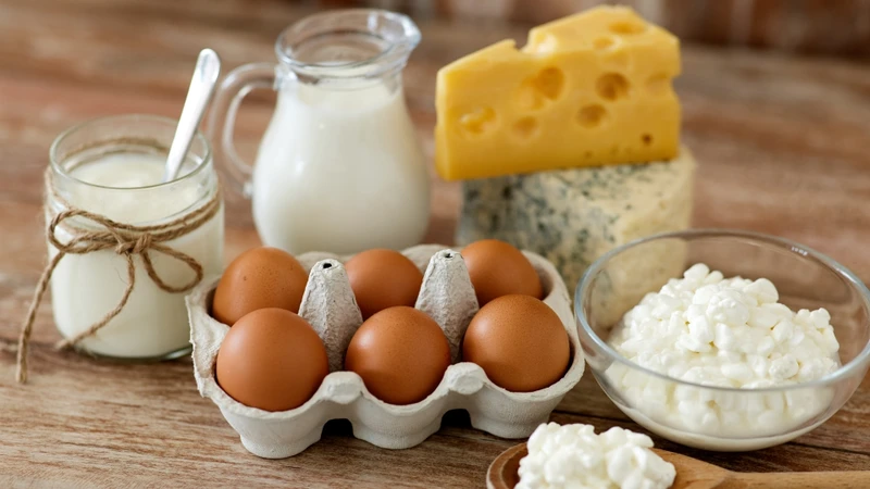 Trứng và sữa cung cấp nhiều chất dinh dưỡng cho bà bầu