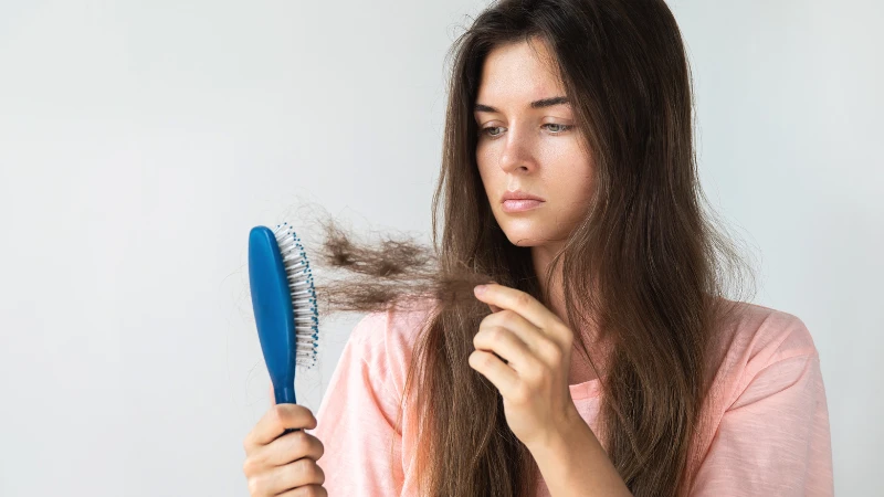 Giải mã nguyên nhân rụng tóc do stress và cách khắc phục 1