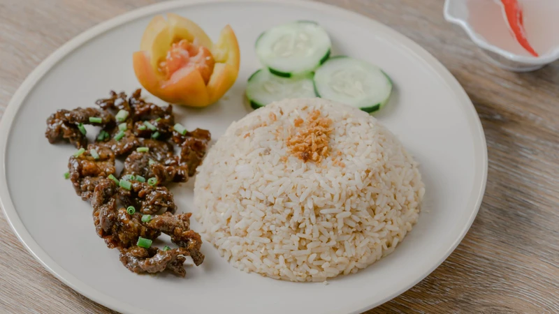 Giảm cân có nên ăn cơm không? Những điều bạn nên biết 3