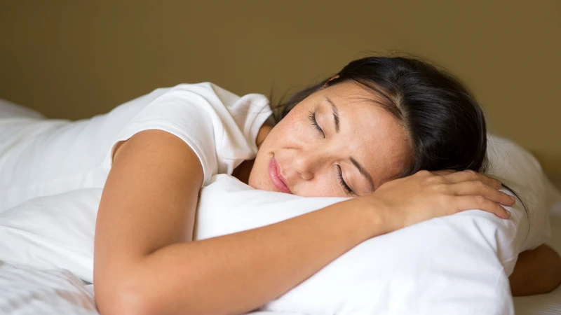 Muốn giảm cận thị 1-2 độ không cần phẫu thuật, hãy duy trì khoảng cách nhìn và ngủ đủ giấc mỗi ngày