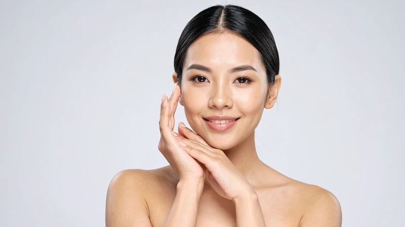 Giấm táo hỗ trợ làm sạch da, giúp da thông thoáng và giữ làn da khỏe tự nhiên
