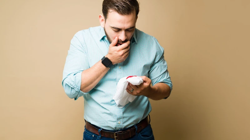 Giãn phế quản ho ra máu: Dấu hiệu nguy hiểm không nên chủ quan 2