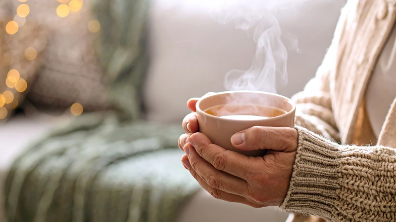 Gừng ngâm mật ong giúp làm dịu cổ họng, giảm ho và hỗ trợ tiêu hóa hiệu quả