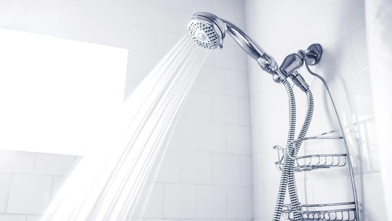 Hạn chế nước nóng và tránh gãi để bảo vệ da đầu ngón tay
