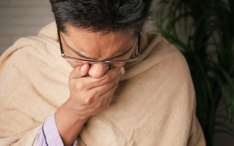 Các bệnh lý hô hấp trên cũng là một trong những nguyên nhân hình thành bã đậu amidan