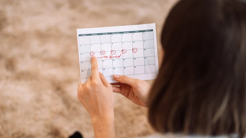 Hết kinh 15 ngày lại có kinh nguyên nhân do đâu? Có sao không? 2