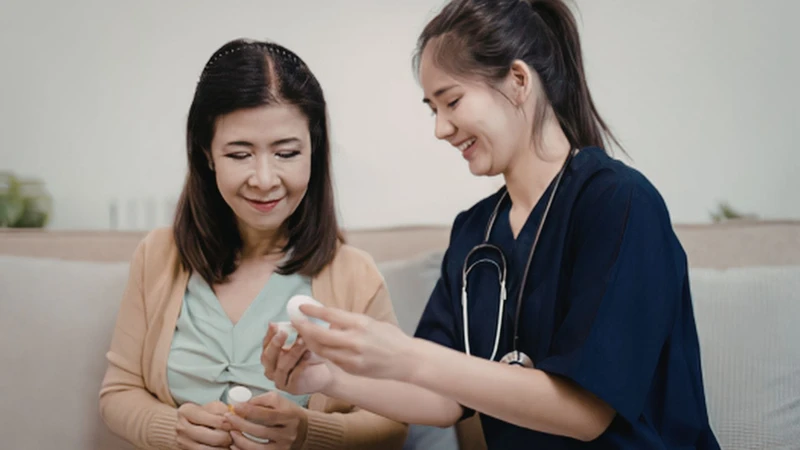 Người bị dạ dày cần lưu ý có thể bị khó chịu dạ dày khi uống kẽm lúc đói