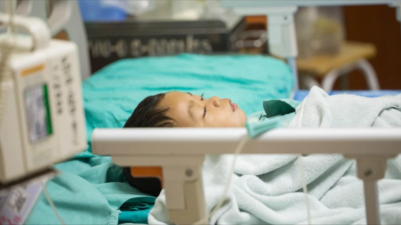 Hình ảnh bệnh tay chân miệng cấp độ 2: Dấu hiệu nhận biết và cảnh báo biến chứng 6