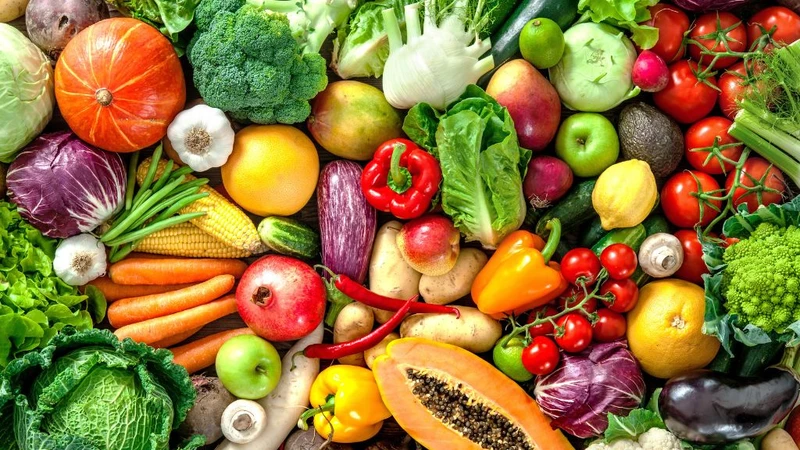 Rau củ và trái cây là nguồn cung cấp dồi dào vitamin, khoáng chất và chất xơ