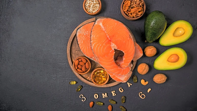 Thực phẩm giàu omega-3 là câu trả lời cho câu hỏi hở van tim nên ăn gì