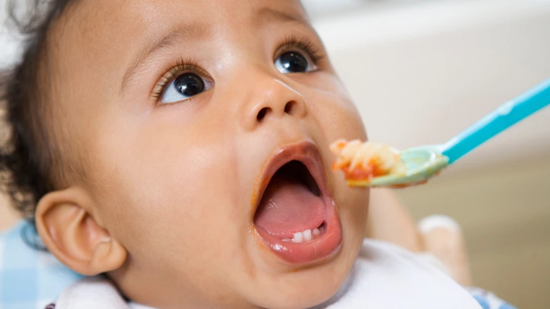 Ở trẻ nhỏ, tác nhân gây hội chứng viêm ruột do protein giữa các cá thể là khác nhau