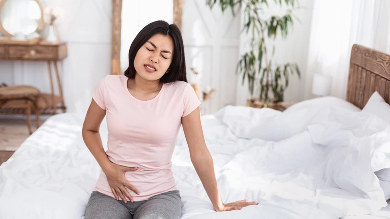 Đau hạ sườn phải là biểu hiện thường gặp của hội chứng Fitz-Hugh-Curtis