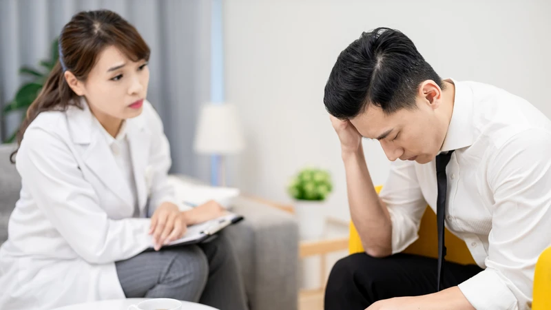 Hội chứng sợ không có điện thoại cần được hỗ trợ tâm lý khi ảnh hưởng nghiêm trọng đến cuộc sống