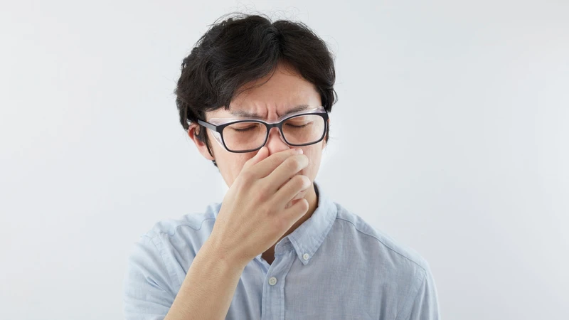 Bệnh lý răng miệng là nguyên nhân phổ biến khiến hơi thở có mùi hôi