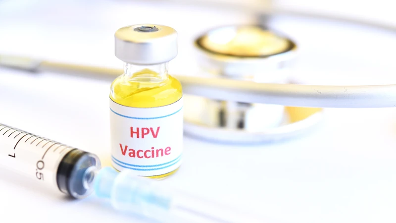Tiêm vắc xin là biện pháp phòng ngừa HPV hiệu quả nhất