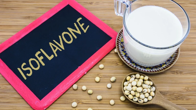 Isoflavone là hợp chất tự nhiên có nhiều trong đậu nành