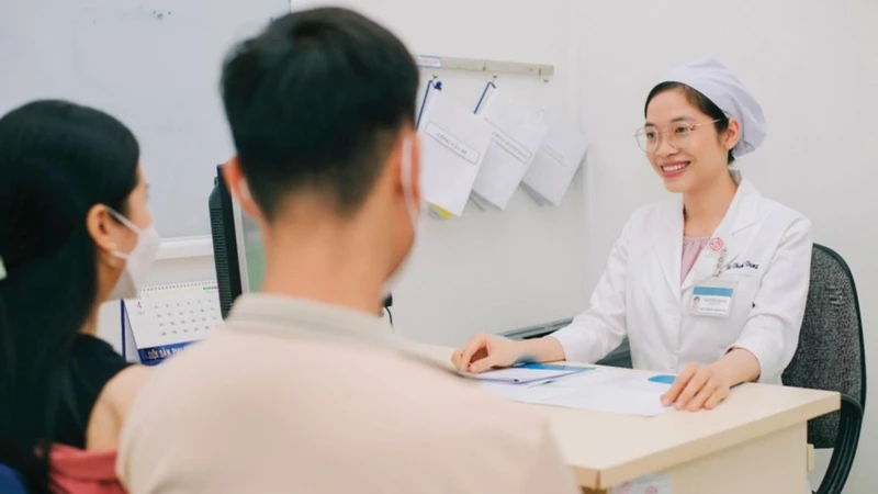 Cần cung cấp đầy đủ thông tin y tế cá nhân khi khám hiếm muộn