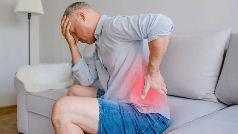 Đau hông lưng có thể liên quan đến bệnh lý tiết niệu