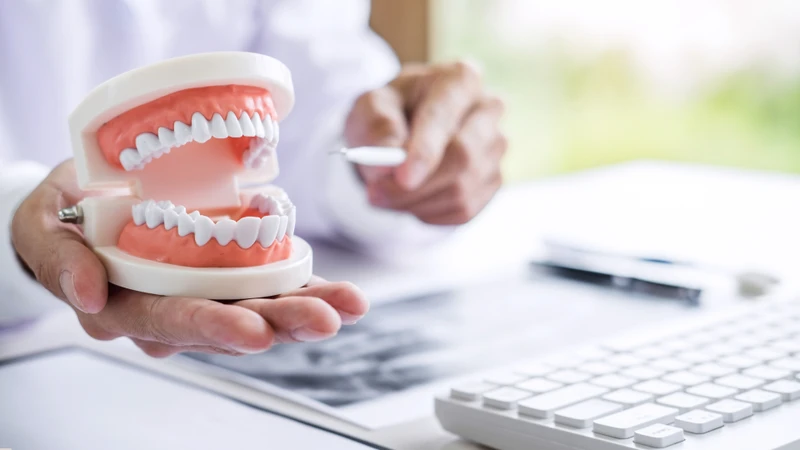 Khớp cắn chéo là gì? Dấu hiệu cảnh báo và cách xử lý hiệu quả 1