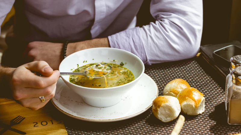 Sau khi lấy tuỷ răng nên ăn thức ăn mềm