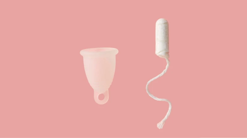 Tampon và cốc nguyệt san cần được tháo trước siêu âm