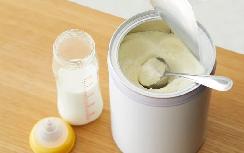 Lactose là thành phần tự nhiên xuất hiện chủ yếu trong sữa động vật