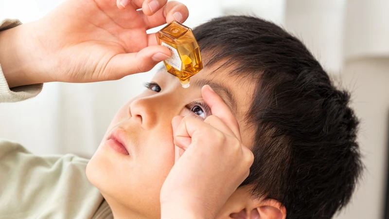 Làm sao để hết ngứa mắt khi cần dùng sản phẩm hỗ trợ?