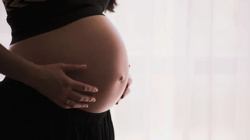 Nguy cơ xảy ra một số dạng lệch bội ở thai nhi tăng theo tuổi mẹ