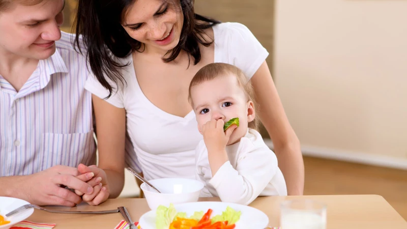 Lịch ăn dặm cho bé 7 tháng​: Hướng dẫn chi tiết giúp bé phát triển toàn diện 4