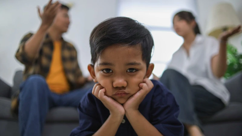Việc can thiệp không đúng lúc có thể gây ảnh hưởng tâm lý cho trẻ