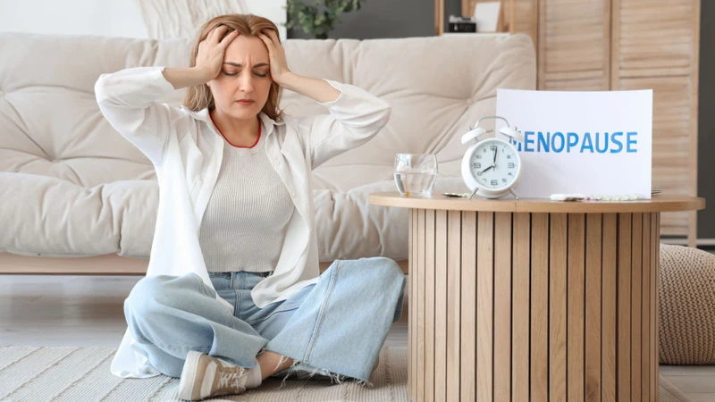 Có nhiều nguyên nhân dẫn đến tình trạng mãn kinh sớm như di truyền hay bệnh lý