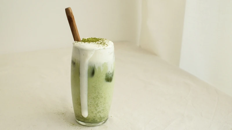 Matcha latte nên được sử dụng với lượng phù hợp trong chế độ ăn cân bằng